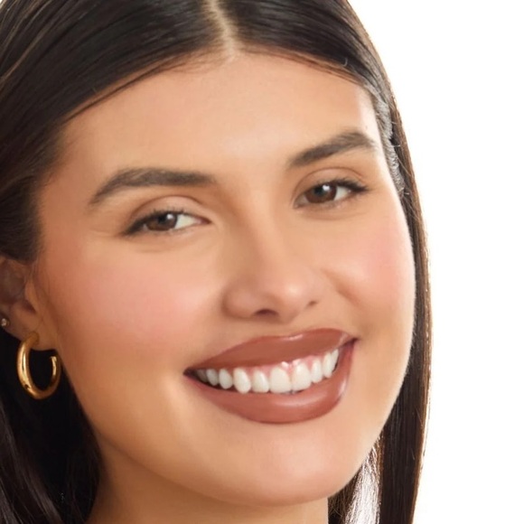 Dibs Beauty No Pressure Lip Liner Definer in Medium - Picture 3 of 8